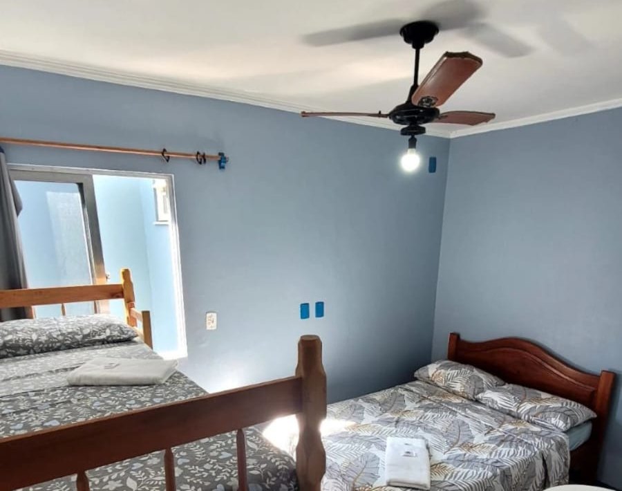 Suíte 104 — casal, disponível para aluguel anual